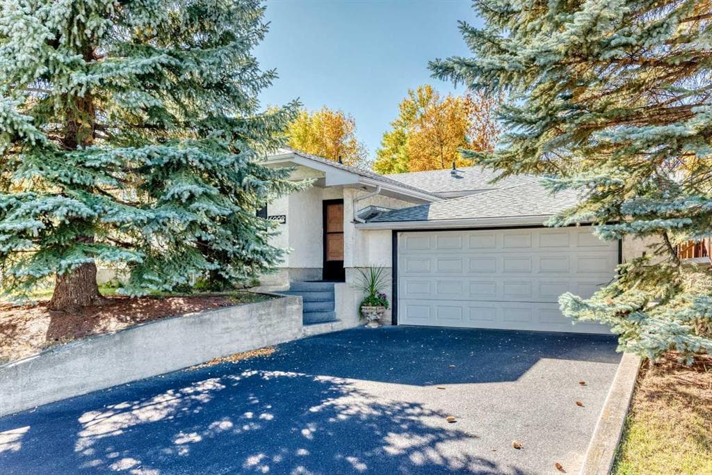 6003 Thornbank Drive NW — photo 1