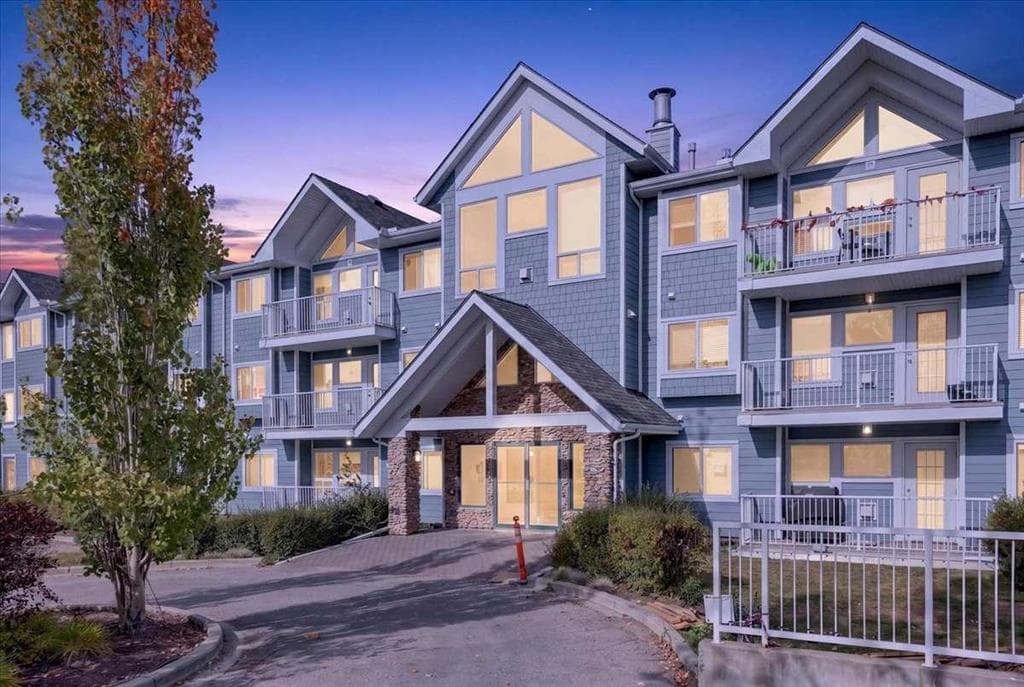 2-bed Apartment for sale at 212, 7 Harvest Gold Manor NE, Calgary