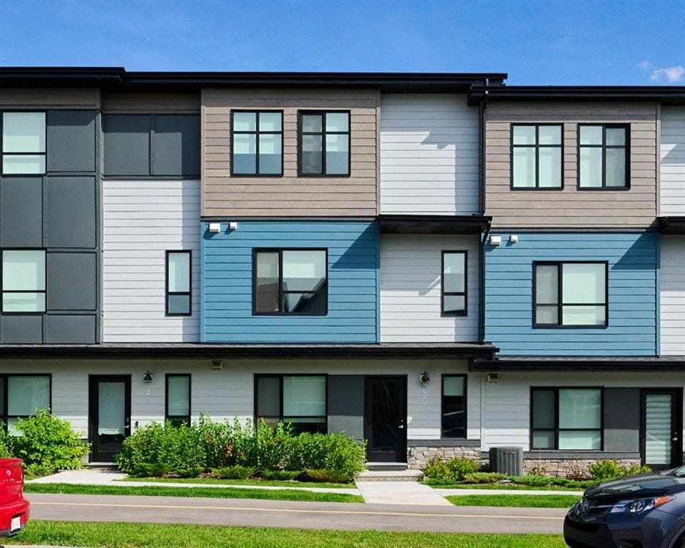 50 Cranbrook Gardens SE — photo 1