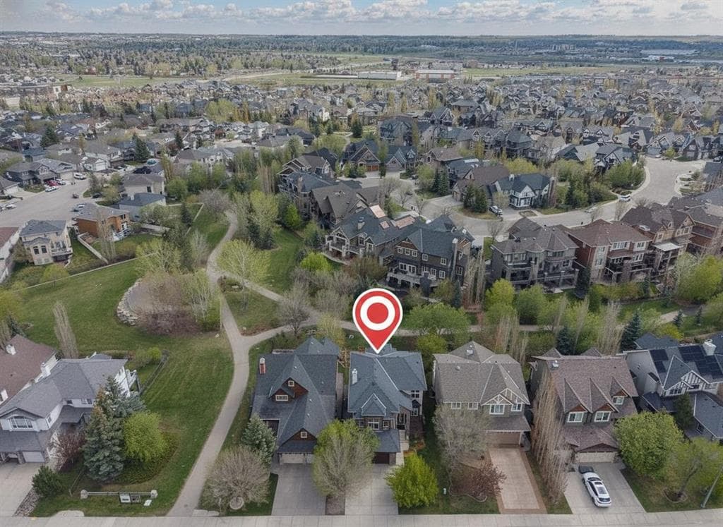 4-bed Detached for sale at 957 Coopers Drive SW, Airdrie