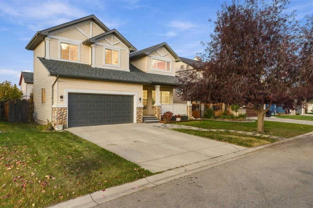 4-bed Detached for sale at 140 West Creek Pond, Chestermere