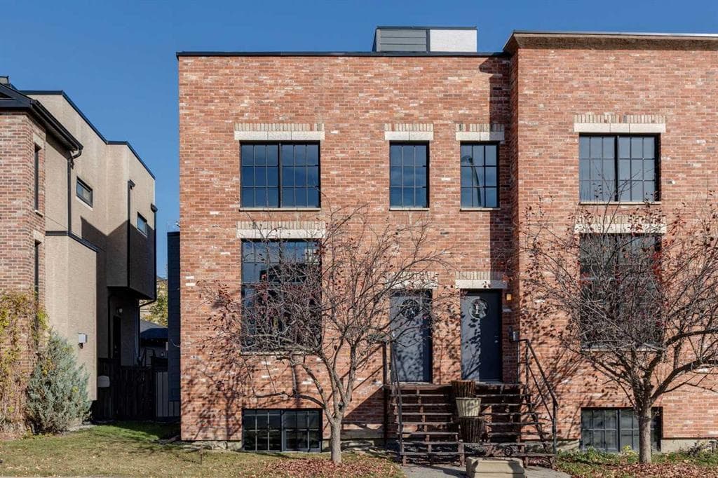 720A 24 Avenue SE — photo 1