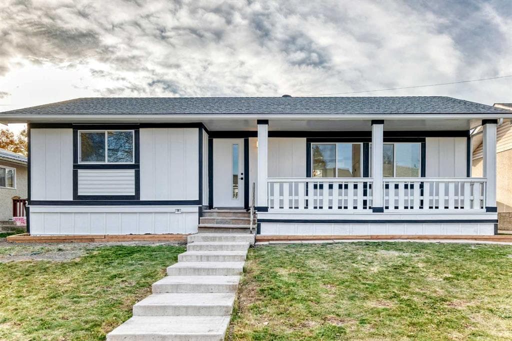 6-bed Detached for sale at 911 Penmeadows Road SE, Calgary